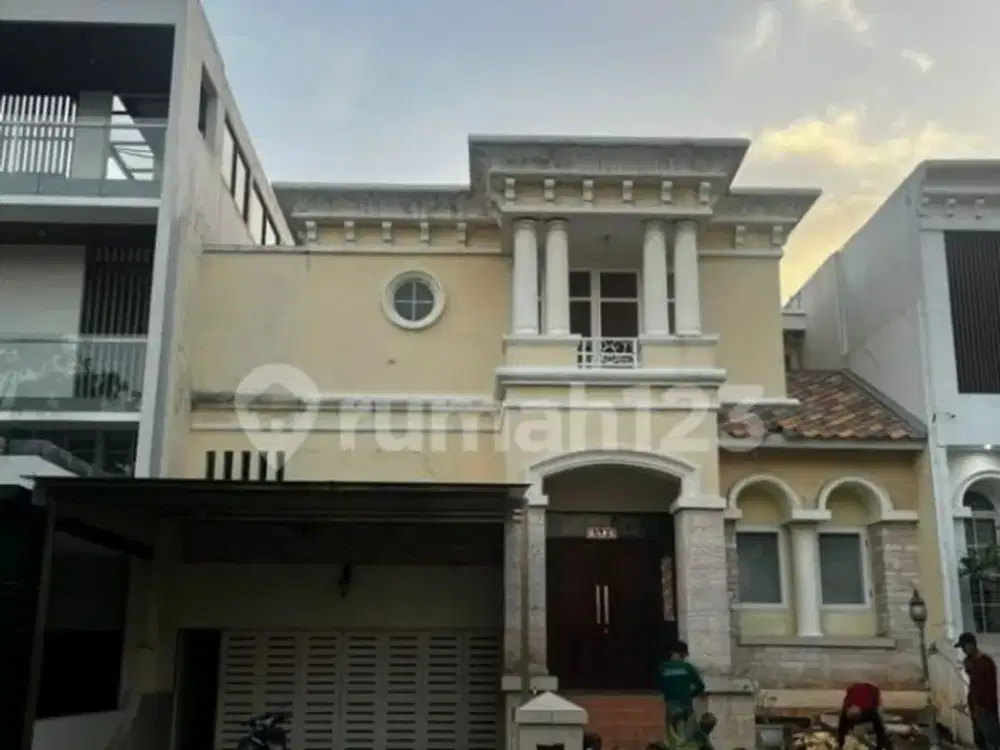 DISEWAkan cepat Rumah di Flamboyan Golf PIK