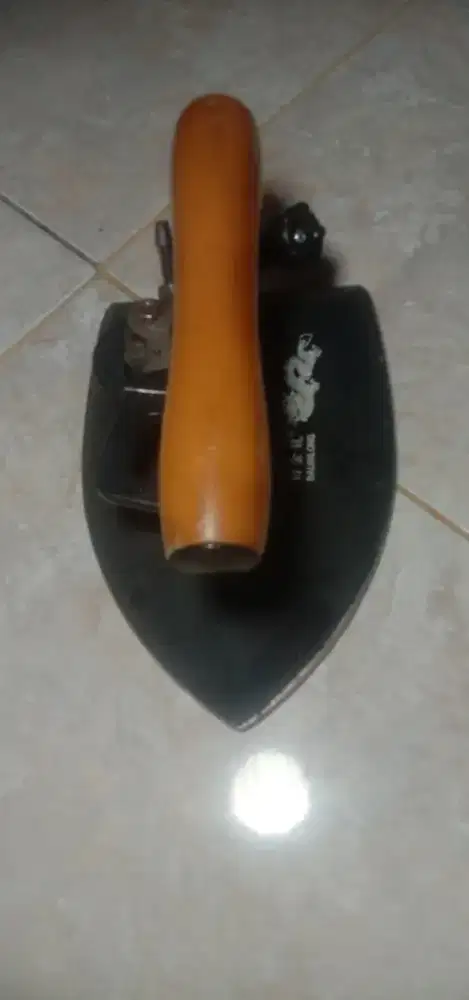 Kepala Setrika uap Balinlong HB-600H