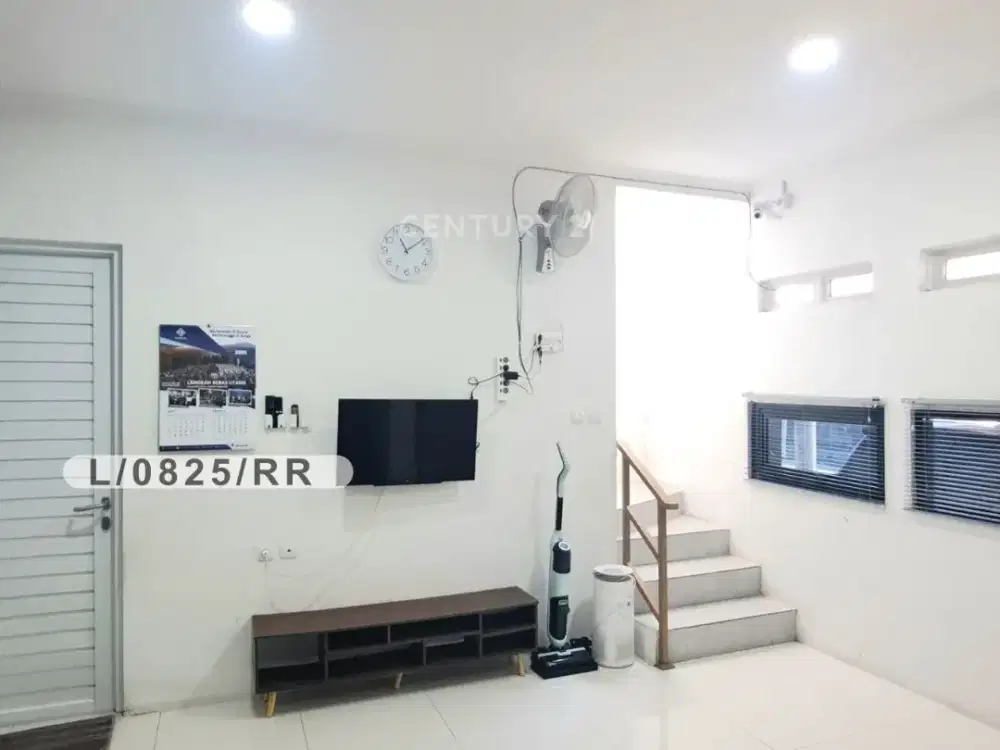 Rumah Posisi Hook Nyaman Di Bumi Cikoneng Regency Bandung