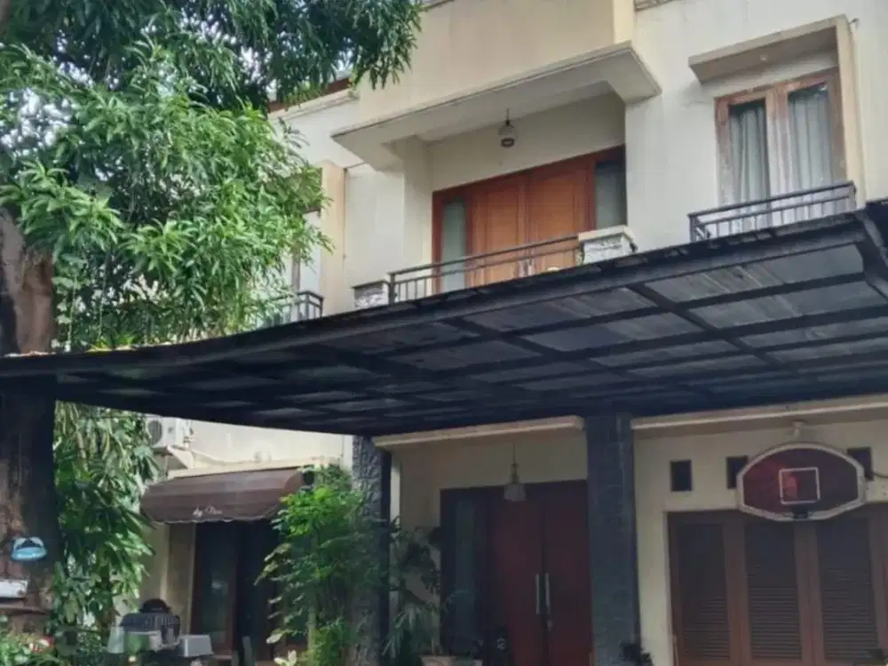Townhouse Di Daerah Kebayoran Lama, Jakarta Selatan