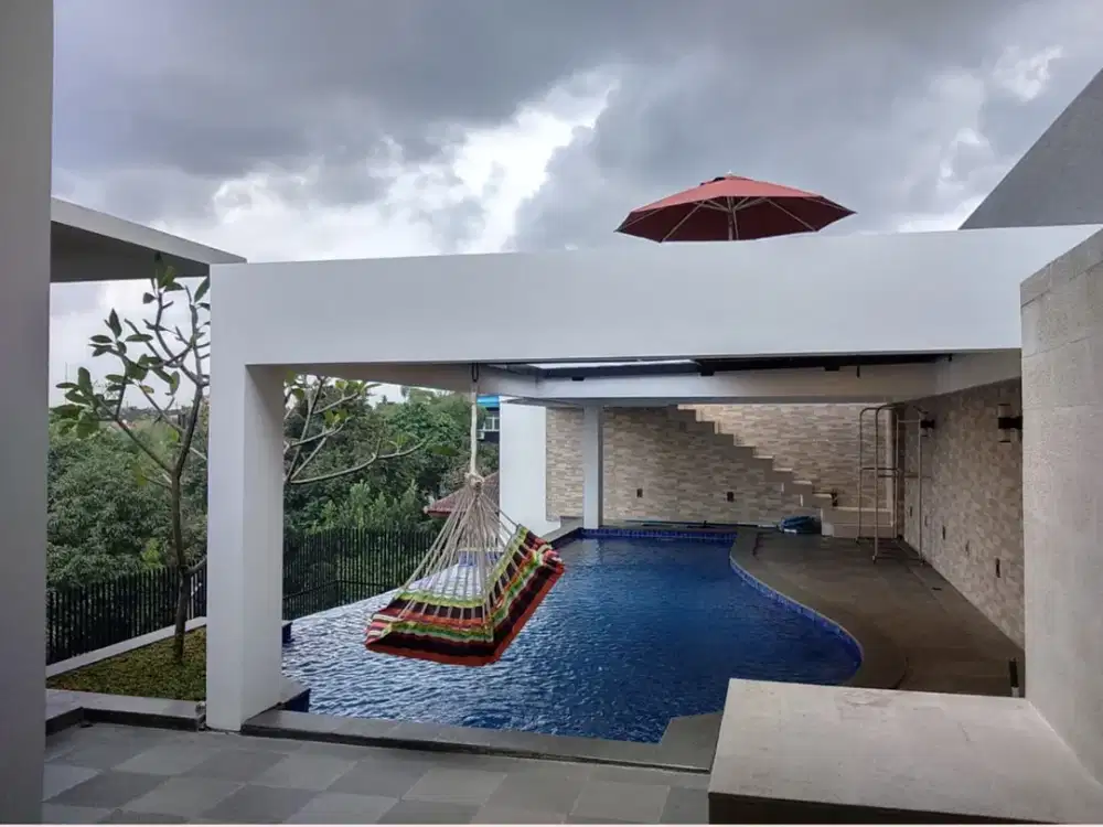Rumah Mewah Di Lebak Bulus, Jakarta Selatan