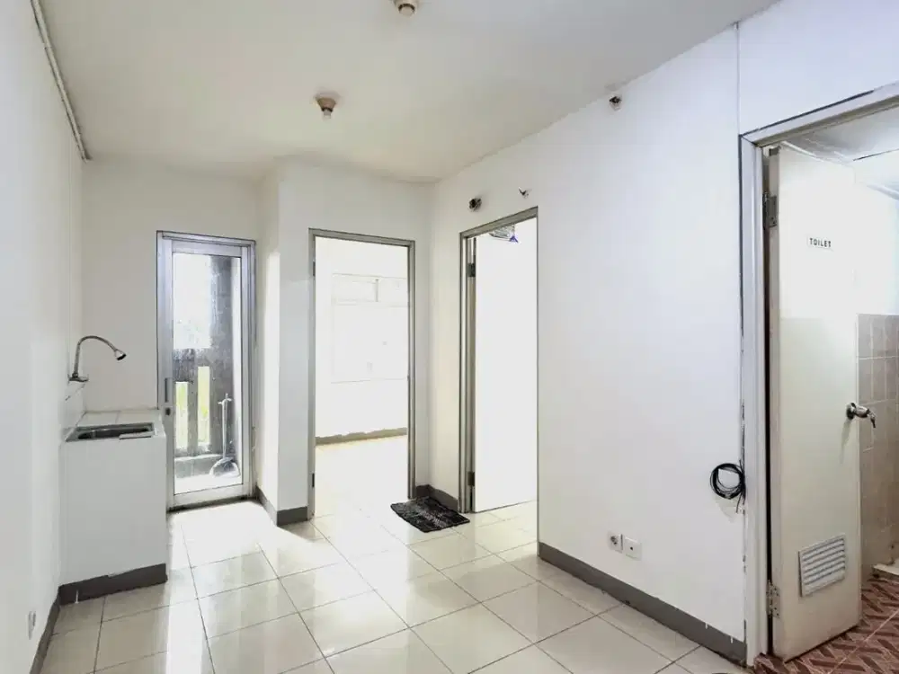 Apartemen Green Bay Pluit 2 BR Unfurnished Baru di Cat Ulang !