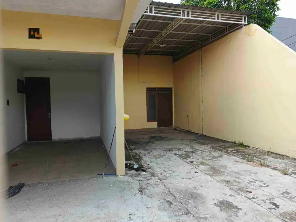 Rumah 14*18 siap huni di kebraon