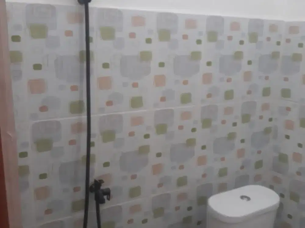 Rumah siap huni di Villa Padurenan-Bekasi, akses ke LRT dan Trans Jakarta, dengan harga menarik