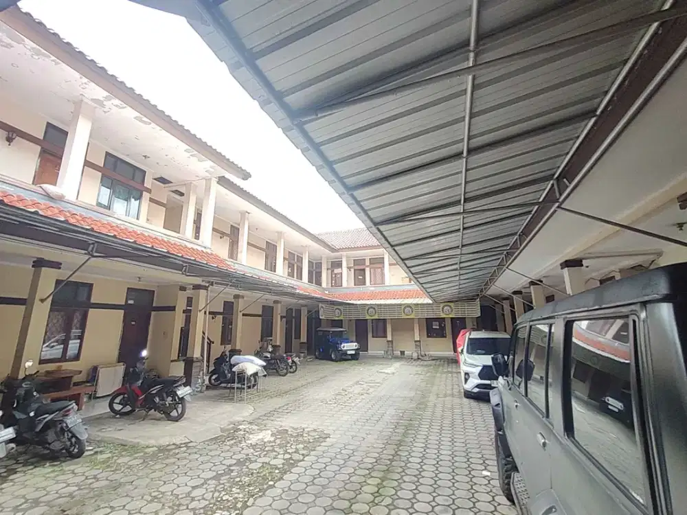 Kost Mainroad Jatinangor 38 Kamar | Tanah 775m2 | SHM dan IMB |  4,9 M