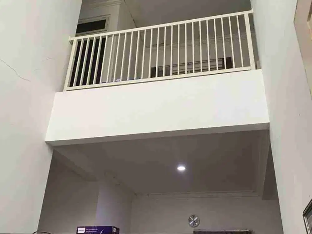 Bumi Marina Emas Rumah 2 Lantai Minimalis siap huni dekat Merr, Pakuwon City