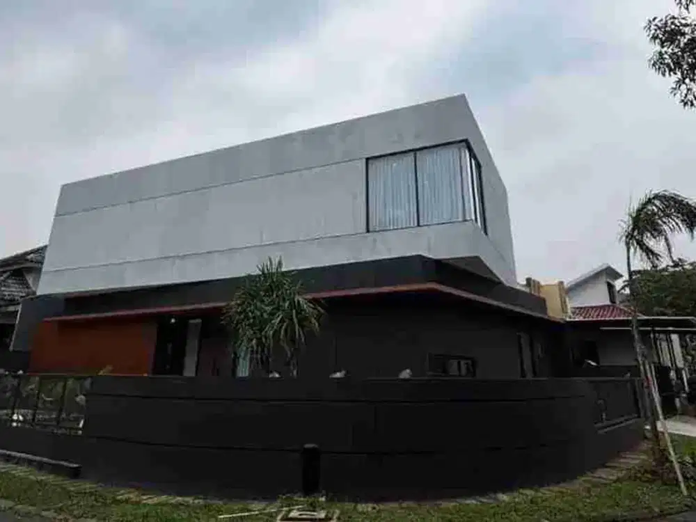 Dijual Murah Rumah Mewah 2 Lantai di Kencana Loka BSD Kota Tangerang Selatan