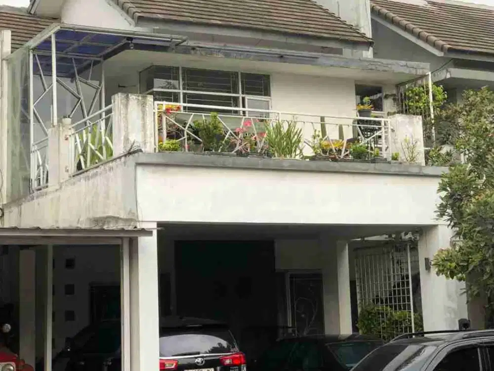 Dijual Rumah siap huni di Perumahan The Address jalan leuwih nanggung tapos Depok
