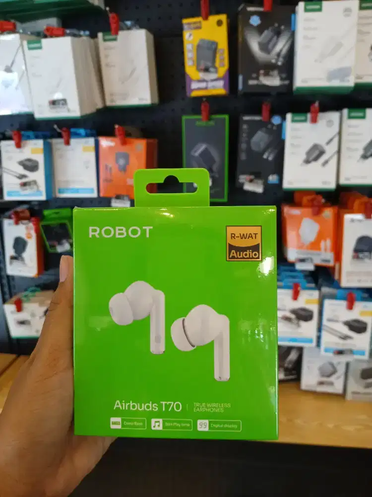 Robot T70 Airbuds TWS Bluetooth 5.3 Earphone Deep Bass LED Display