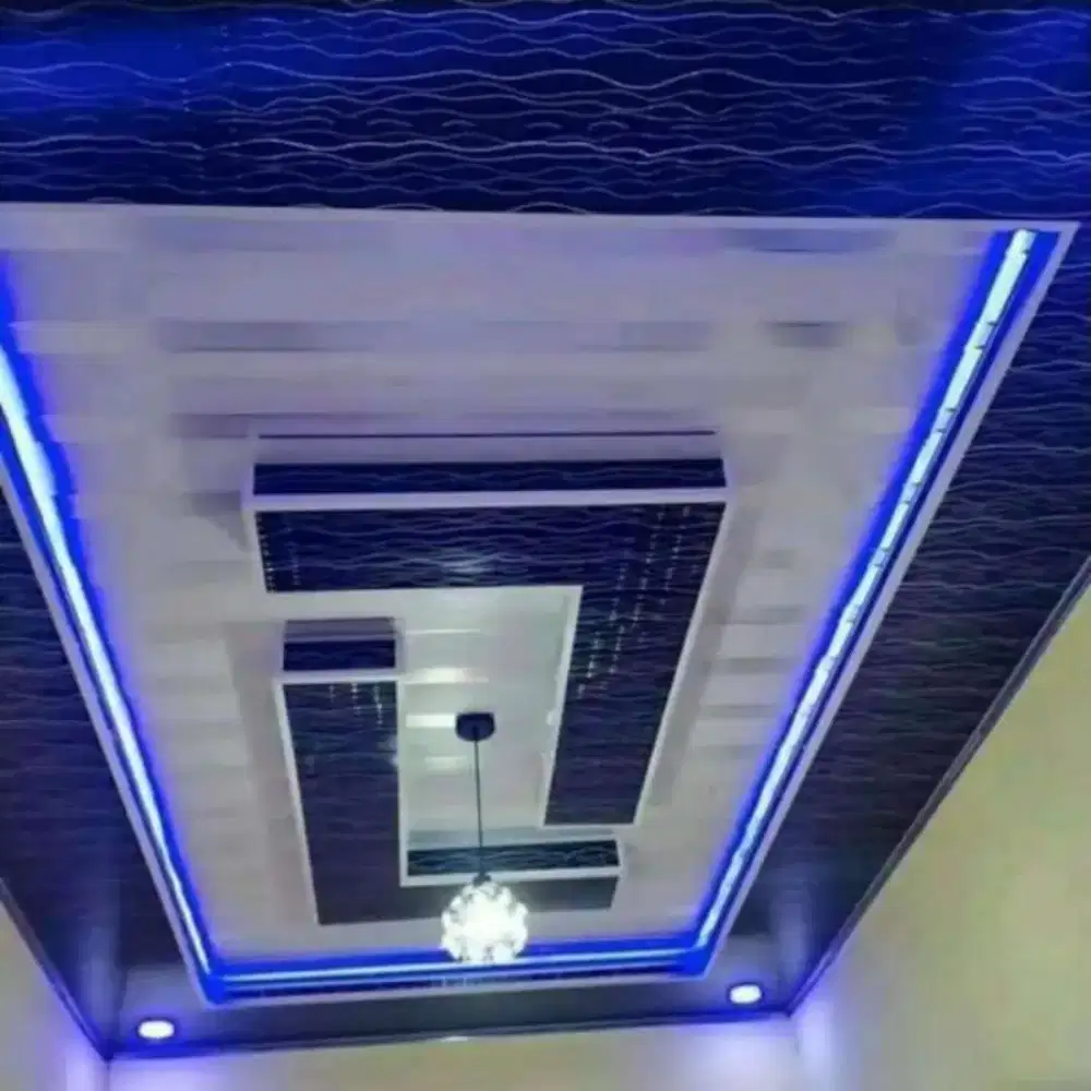 Distributor plafon PVC