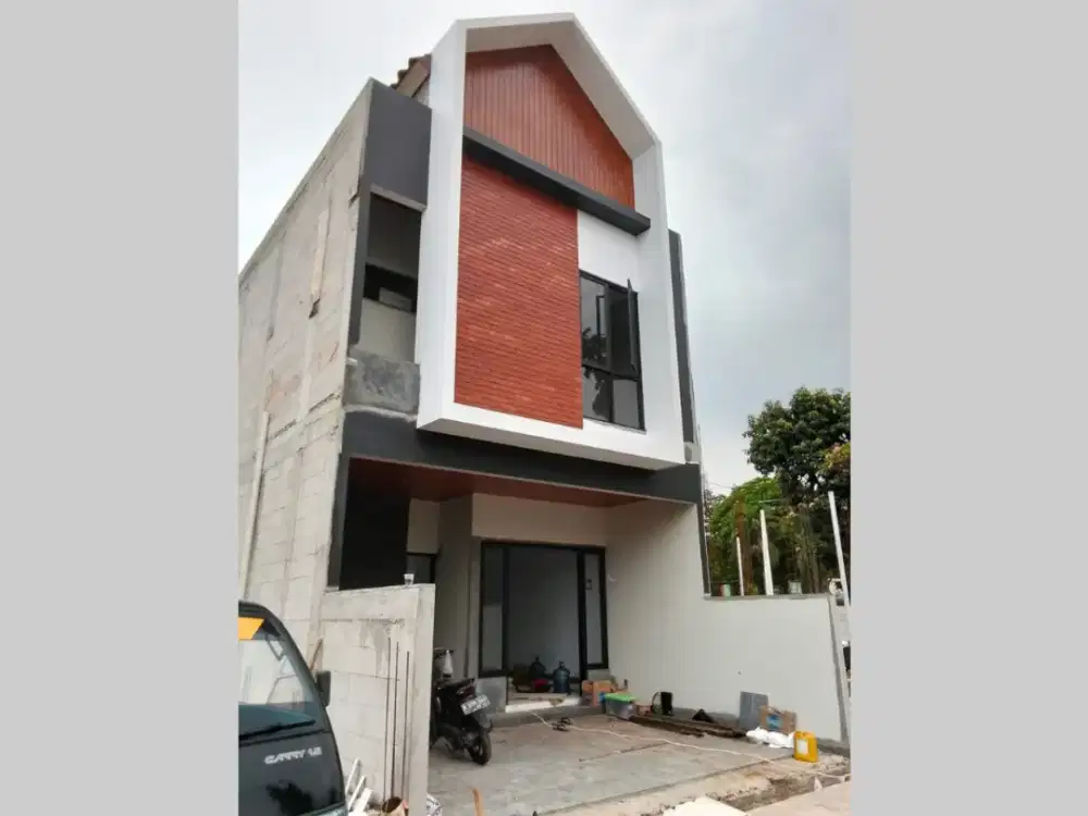 Rumah strategis 1 km Pintu Toll Bambu Apus