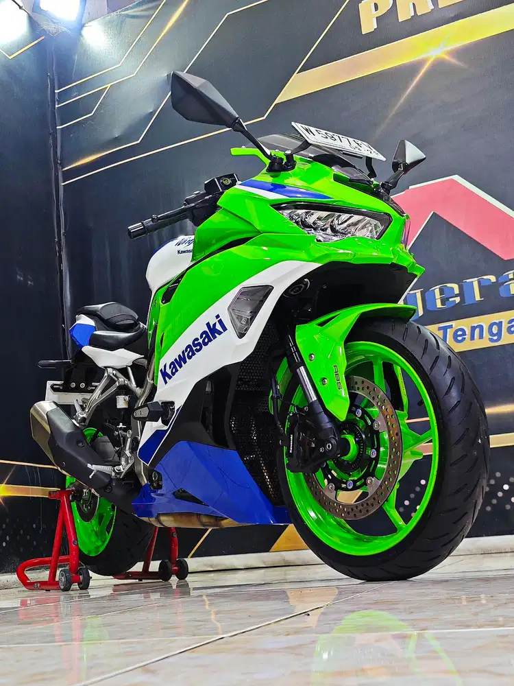 ZX25RR Aniversary abs Qs 250cc 4cilinder limit. Anugerah motor rungkut