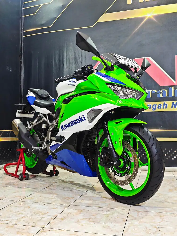 ZX25RR Aniversary abs Qs 250cc 4cilinder limit. Anugerah motor rungkut