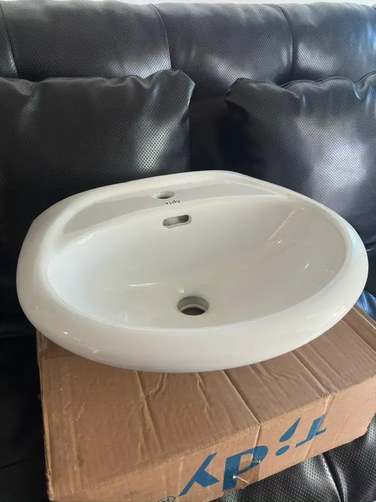 Wastafel Gantung Tidy NEW