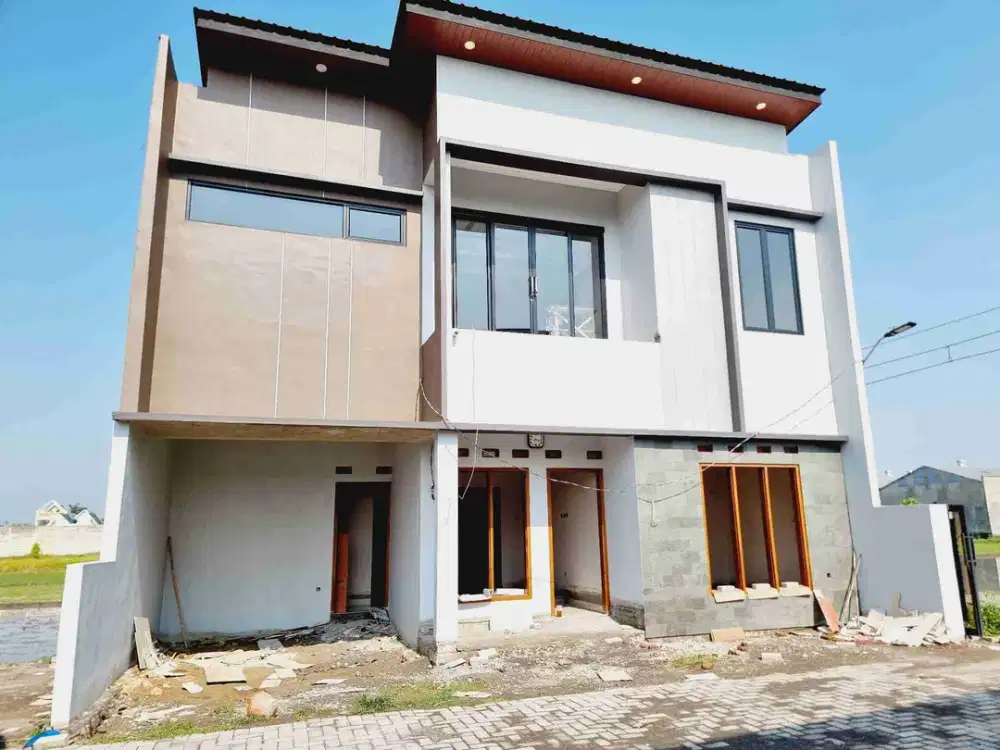 Rumah Cantik 2 Lt Design Modern Cluster Tohudan Colomadu