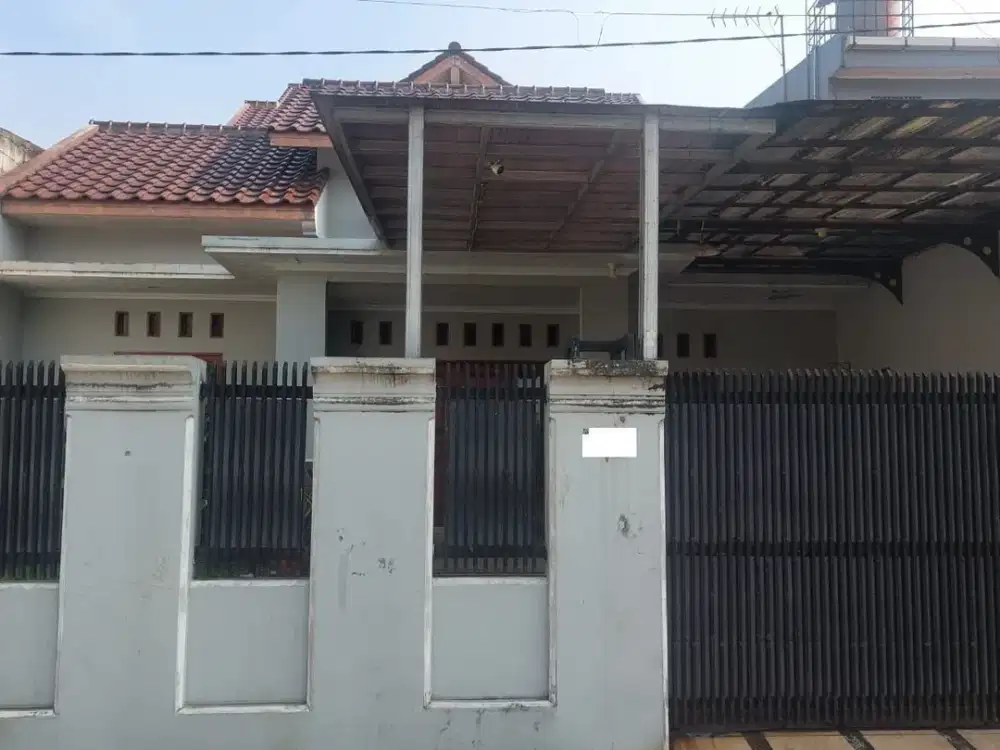 Rumah Luas 5 Kamar Tidur Siap KPR 15 Mnt ke Revo Mall Bekasi J-27276