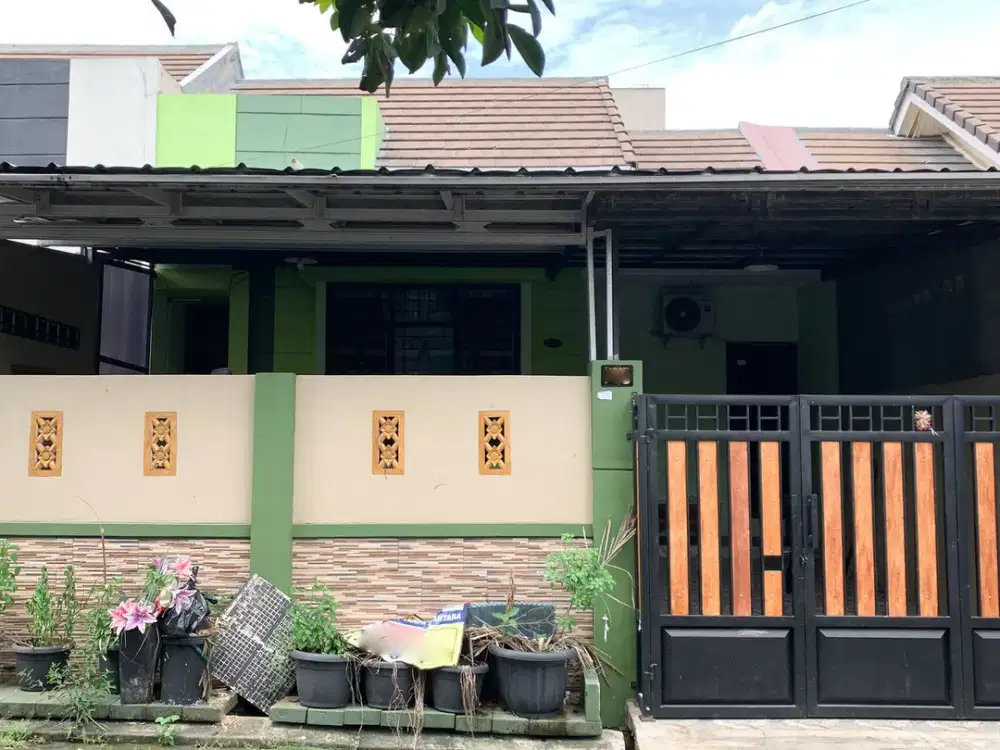 Rumah LT 112 Siap Huni Dekat Cibubur Junction SHM Bebas Banjir J-21144