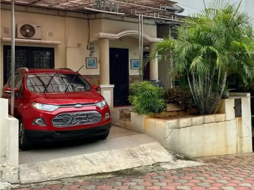 Rumah 15 Menit ke Cinere Bellevue Mall SHM Hadap Utara J-32767