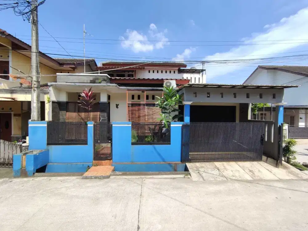 Rumah Minimalis 2 Lantai di Perum Bukit Cengkeh 2 Depok KPR J-16136