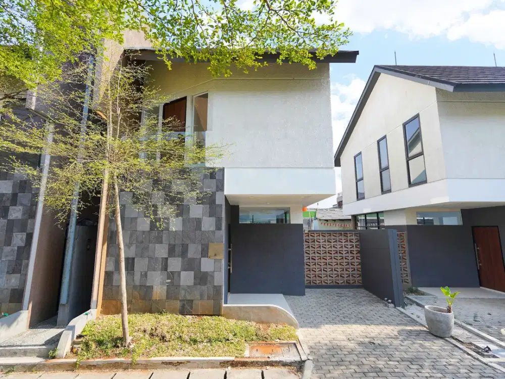 Rumah Sudah Renov 7 Menit ke Pintu Tol Gedong 2 Semi Furnished J-18482