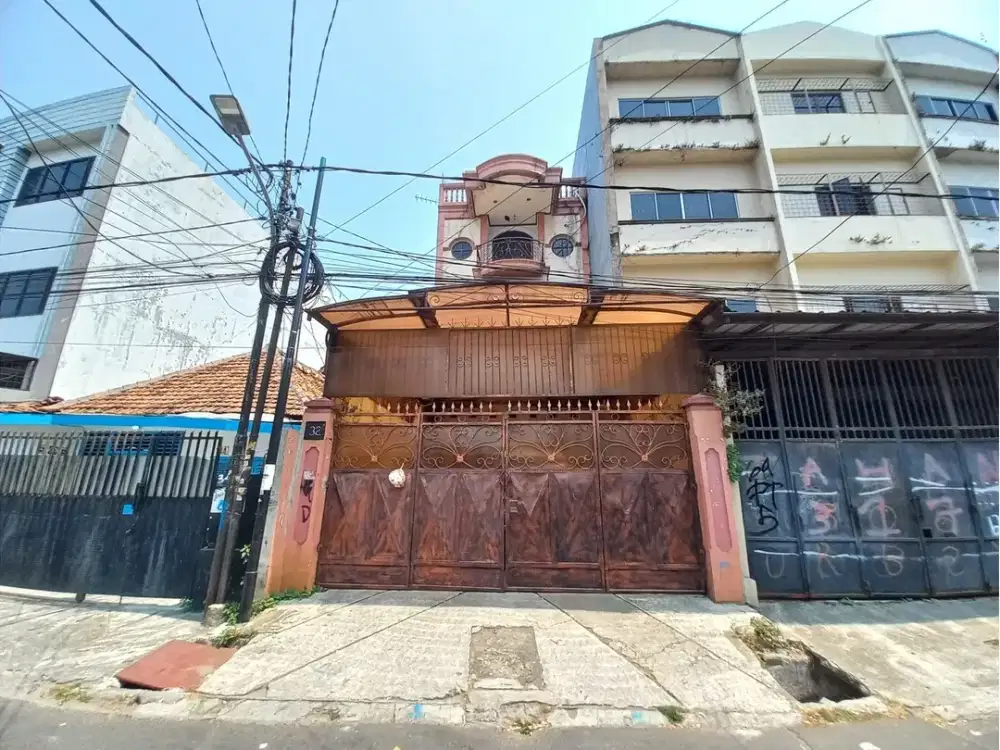 Jual Rumah Luas Besar di Jalan Pintu Air 4 Siap Nego Bisa KPR J-19169