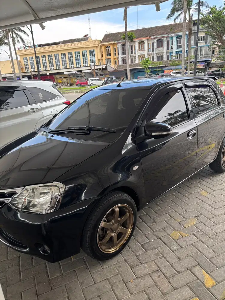 Toyota Etios 2015 Bensin