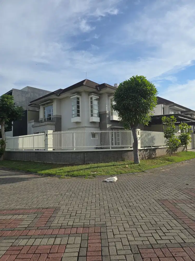 CIAMIK MURAH POL! DIJUAL RUMAH MEWAH SIAP HUNI PURI GALAXY SURABAYA!