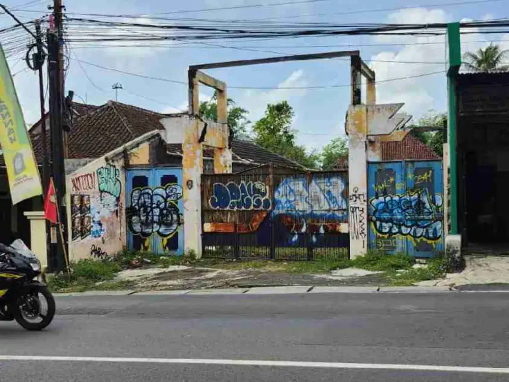 Tanah Luas 3900 Meter Cocok Untuk Usaha di Nol Jalan Raya Ir. Soekarno Beji Kota Batu