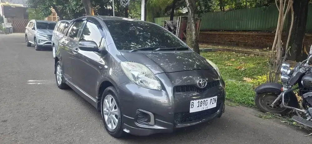 Toyota Yaris 1.5 E A/T Antik