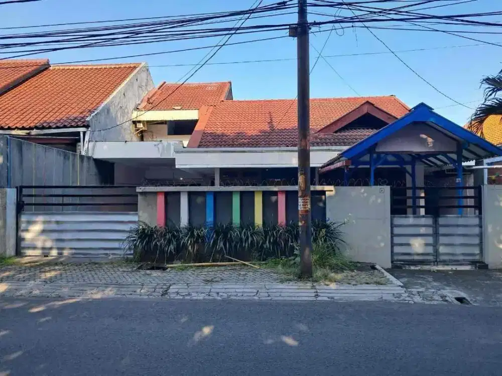 jalan kembar ‼️Disewakan rmh rungkut asri
