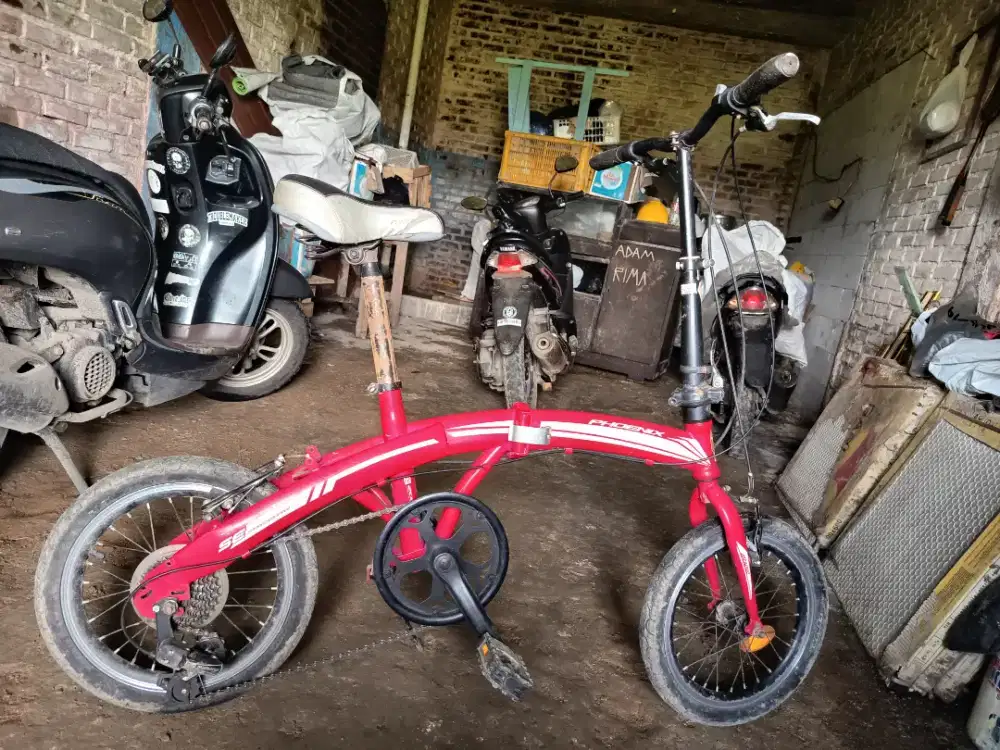 Sepeda lipat bekas