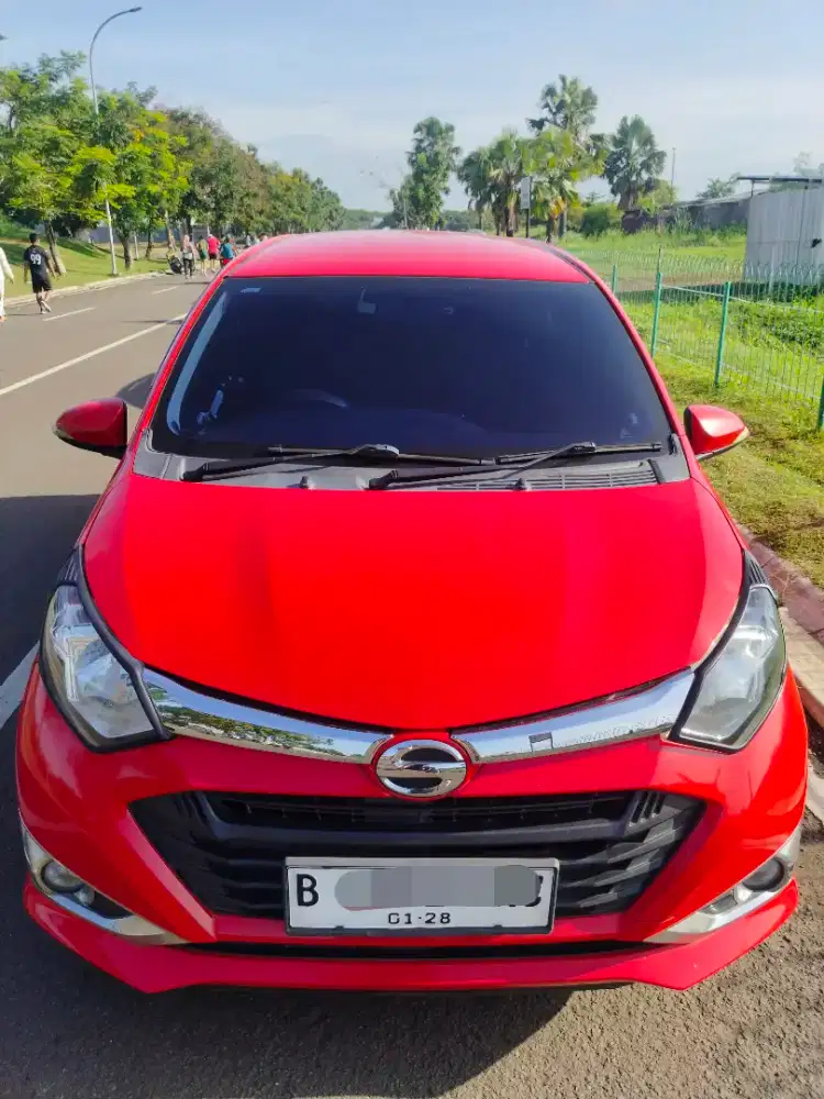 Daihatsu Sigra manual mulus