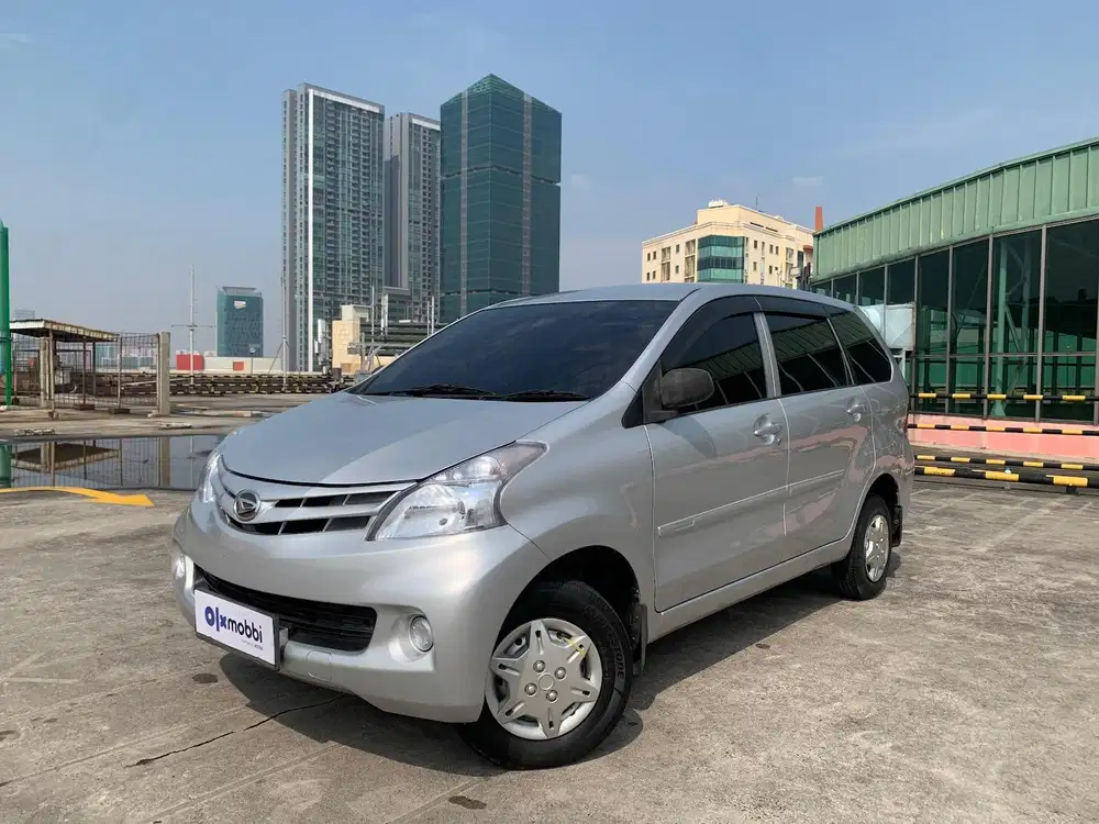 Pajak Panjang - Daihatsu Xenia 1.0 D Bensin-MT 2015