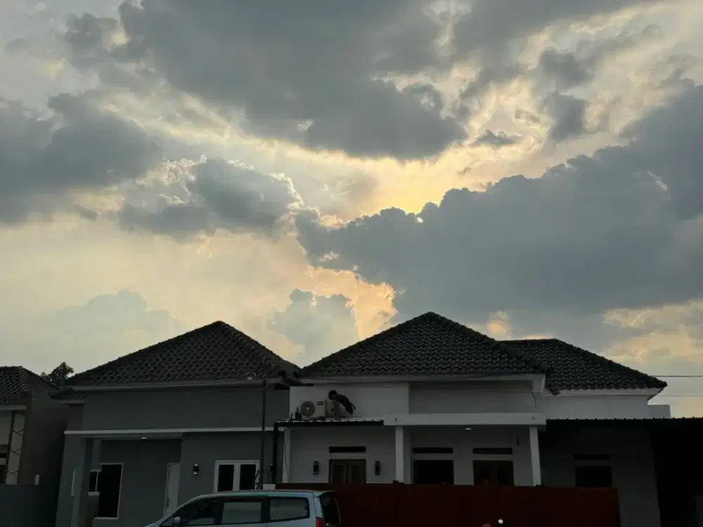 Dijual Rumah dan Kaveling tanah di solo raya lokasi timur luwes Gentan harga Nego