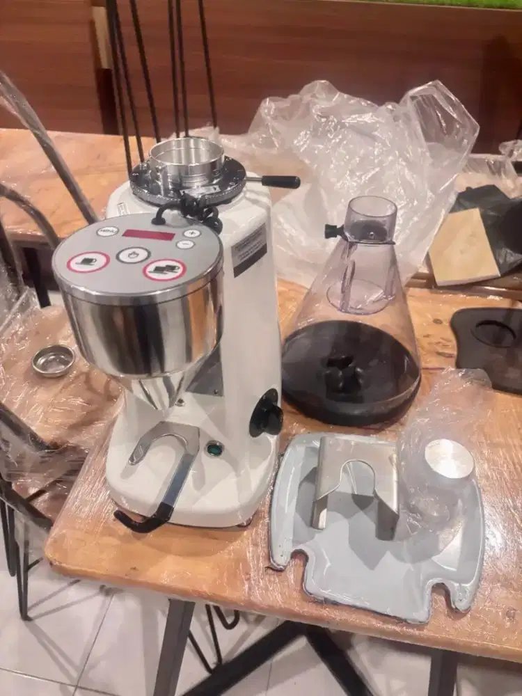 Grinder kopi mazzer super jolly