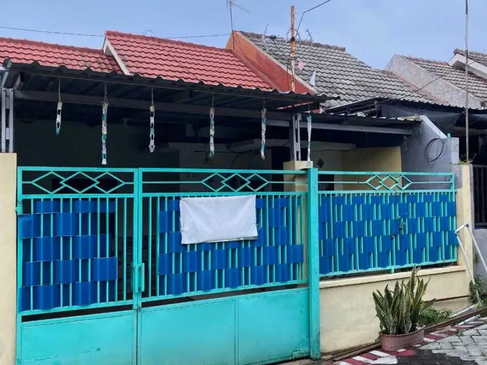 RUMAH KARANGPLOSO MALANG JAWA TIMUR