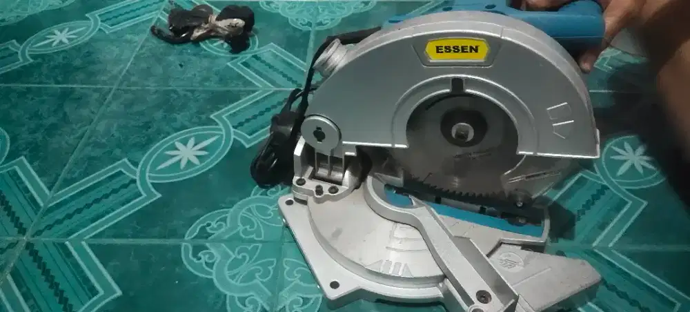 Jual Mesin gergaji potong alumunium 7 inch