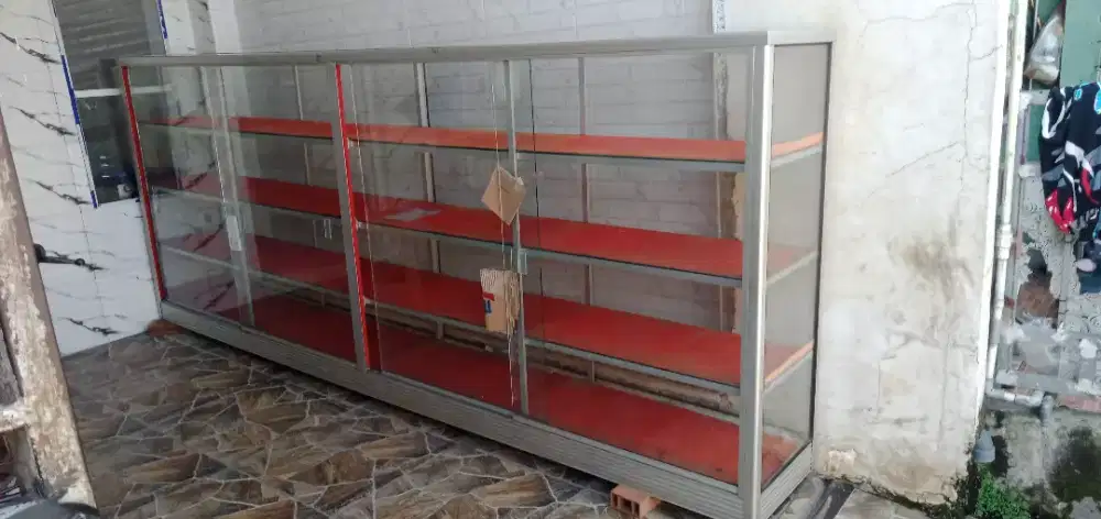 Etalase panjang 3 meter fuul