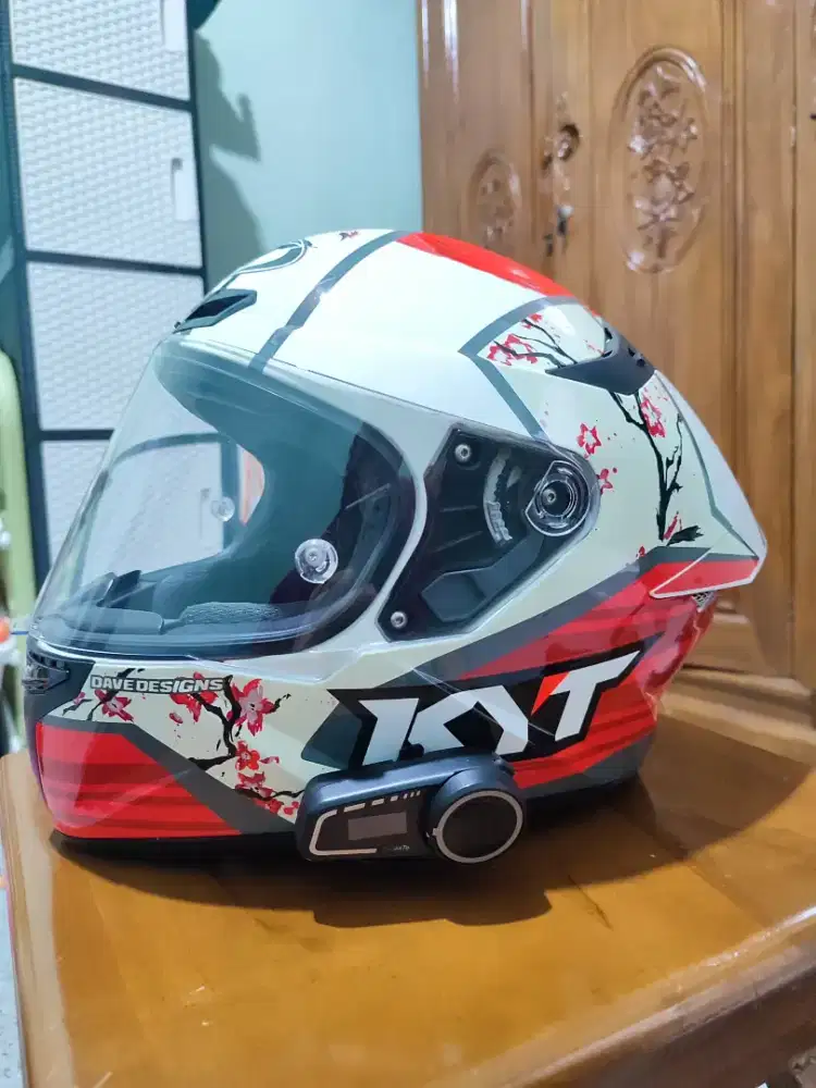 Dijual helm KYT TT Course Xavi Sakura plus Intercom