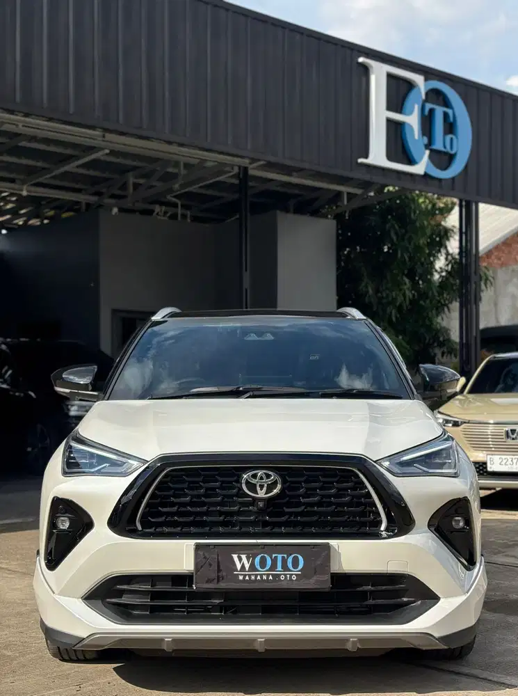 [ KM 2rb ] Toyota YarisCross 1.5 Hybrid GR TSS TwoTone CVT 2025
