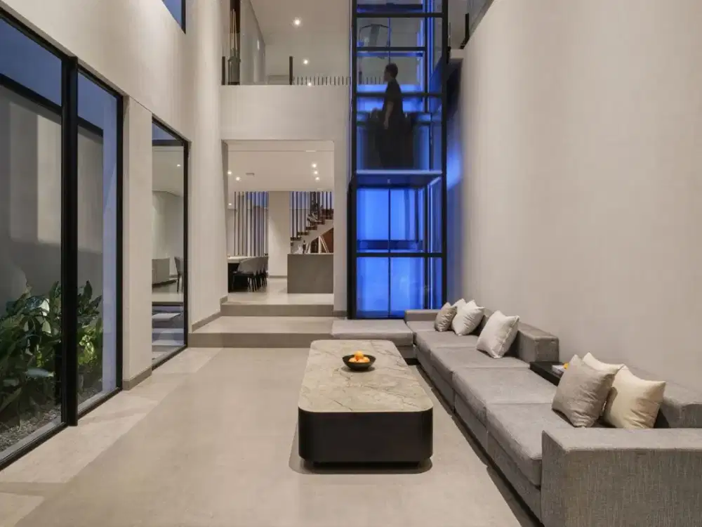 ForSale! The Luxurious Dream House Located in The Heart of SANUR, Bali