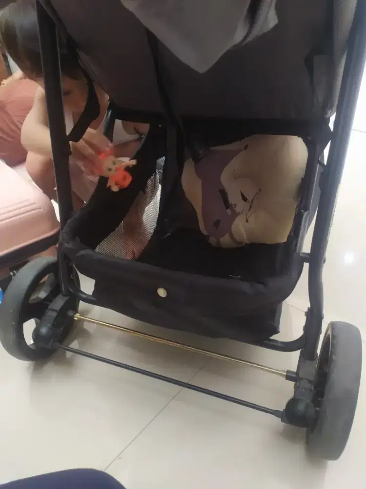 Stroller untuk bayi