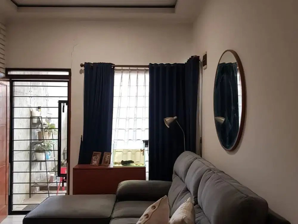 Dijual Murah Rumah Minimalis Siap Huni Lokasi Strategis di Taman Holis Indah THI 1 Bandung