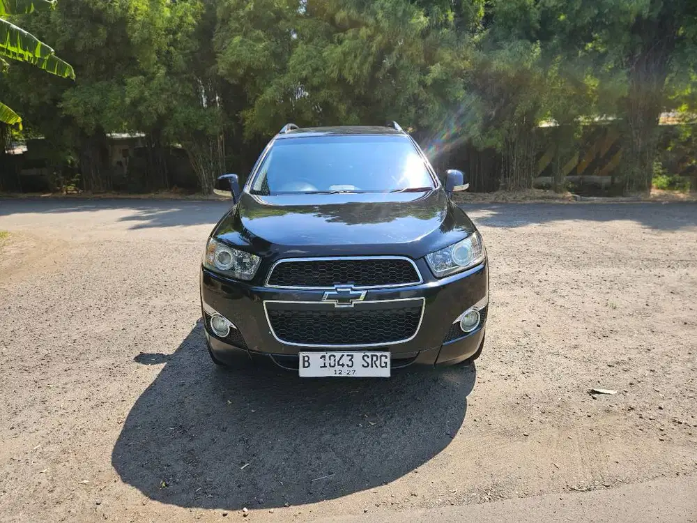 Chevrolet Captiva 2.0 Diesel Tahun 2011 Hitam AT