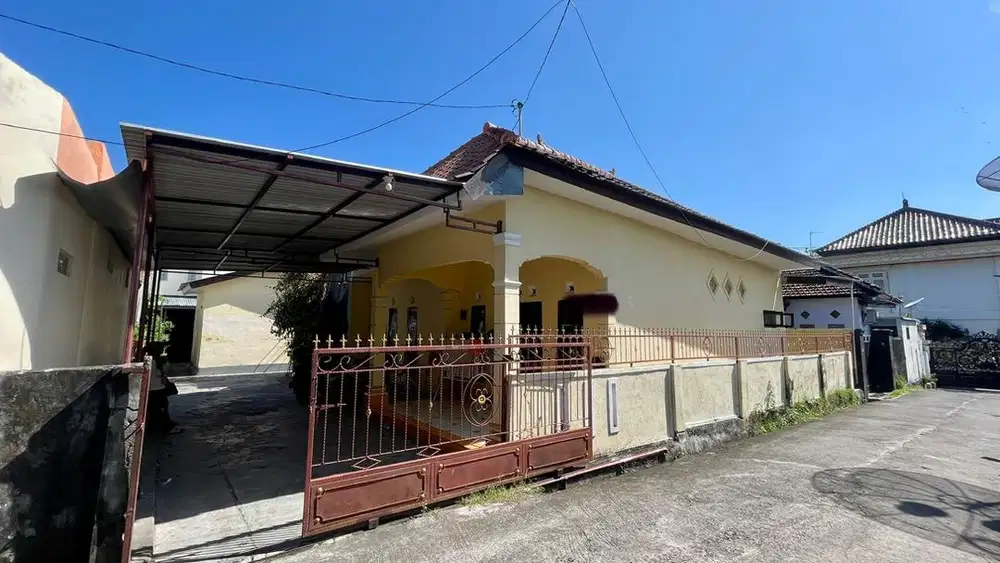 Rumah Induk dengan 9 Kamar Kost Dekat Kampus Undiksha Singaraja