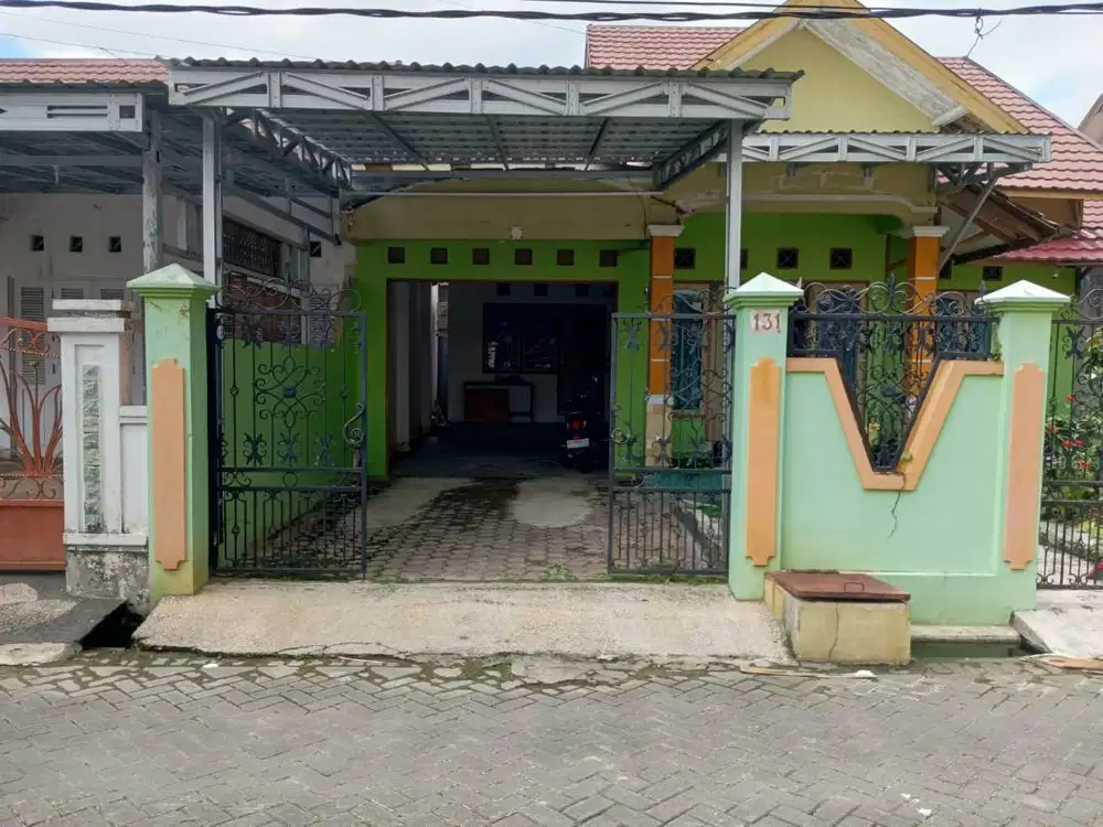 dijual rumah di perumahan bunyamin permai 1 ray 3 no 131