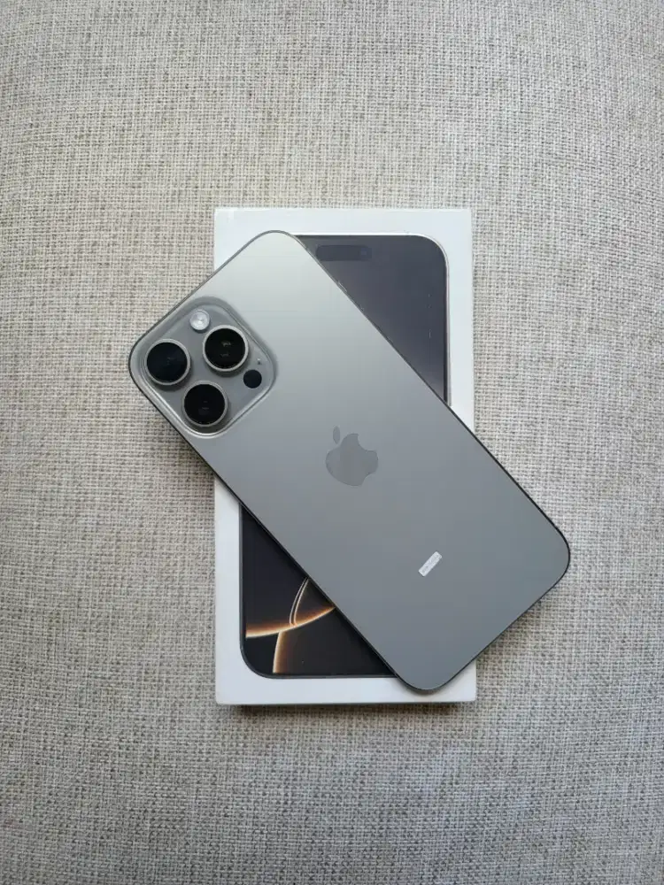 Iphone 16 Pro Max 256 Ibox sebulan pakai