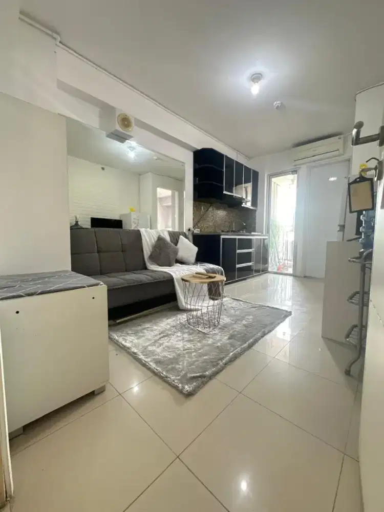 Jual cepat unit 2 bed room cantik tower Sebelah mall SHM@bassura city