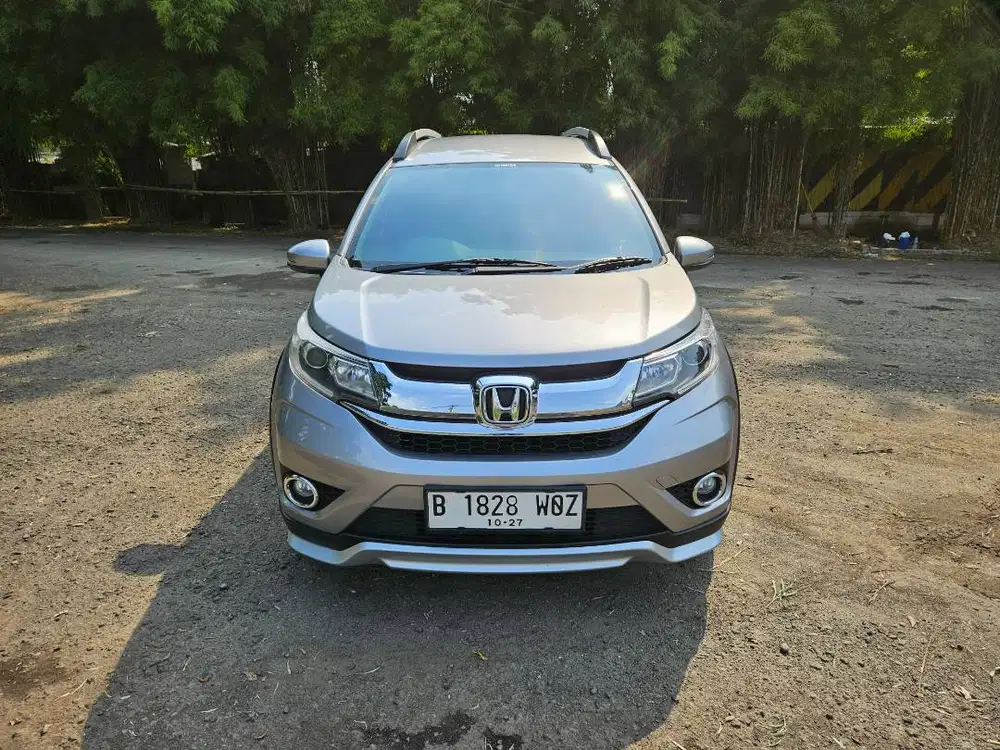 Honda BRV 1.5 E Prestige Tahun 2017 Abu-abu Matic