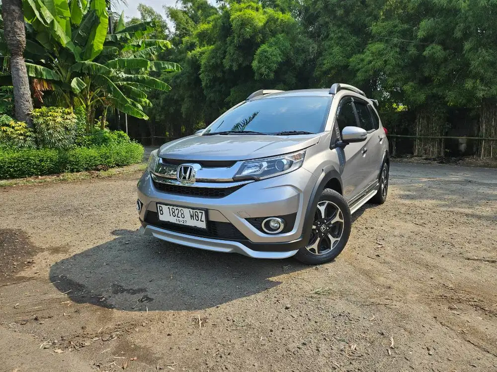Honda BRV 1.5 E Prestige Tahun 2017 Abu-abu Matic